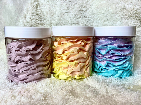 Whipped foaming bath butter